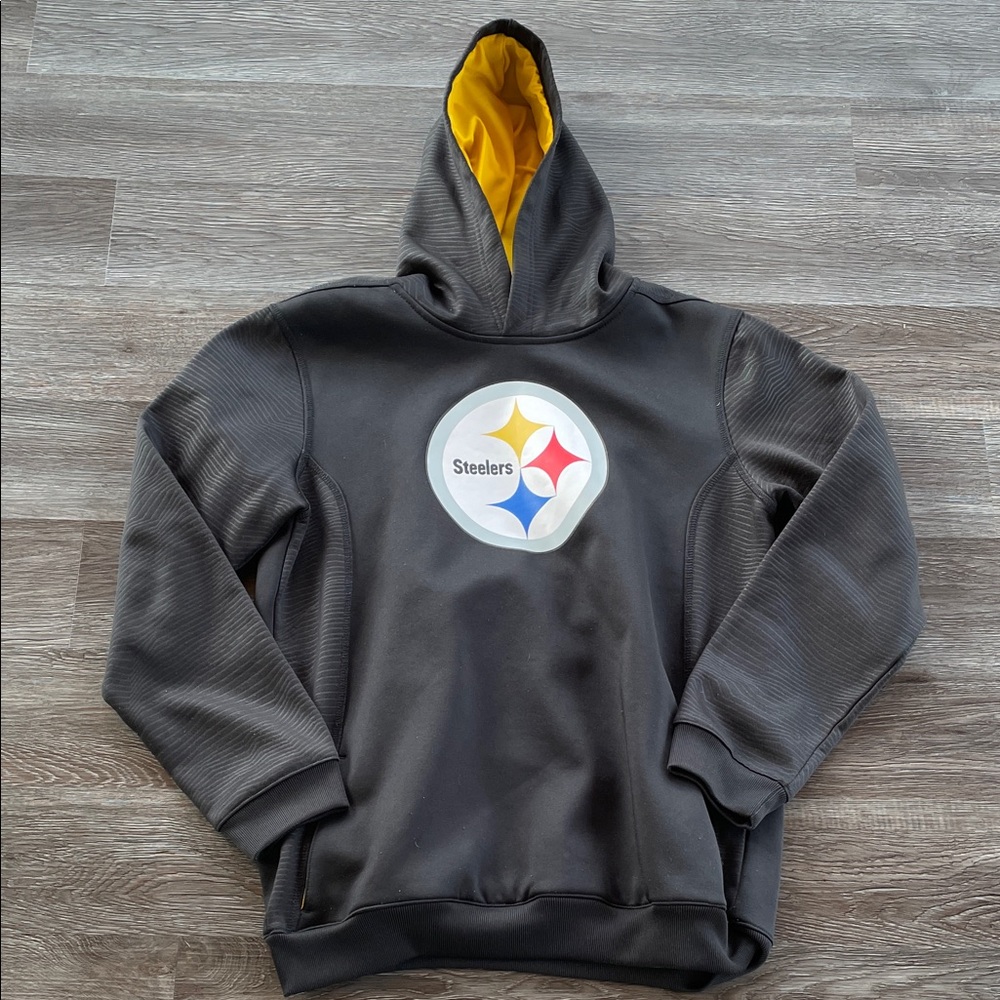 NFL Team Apparel Steelers Logo Hoodie Black with Yellow Lining 100% Polyester